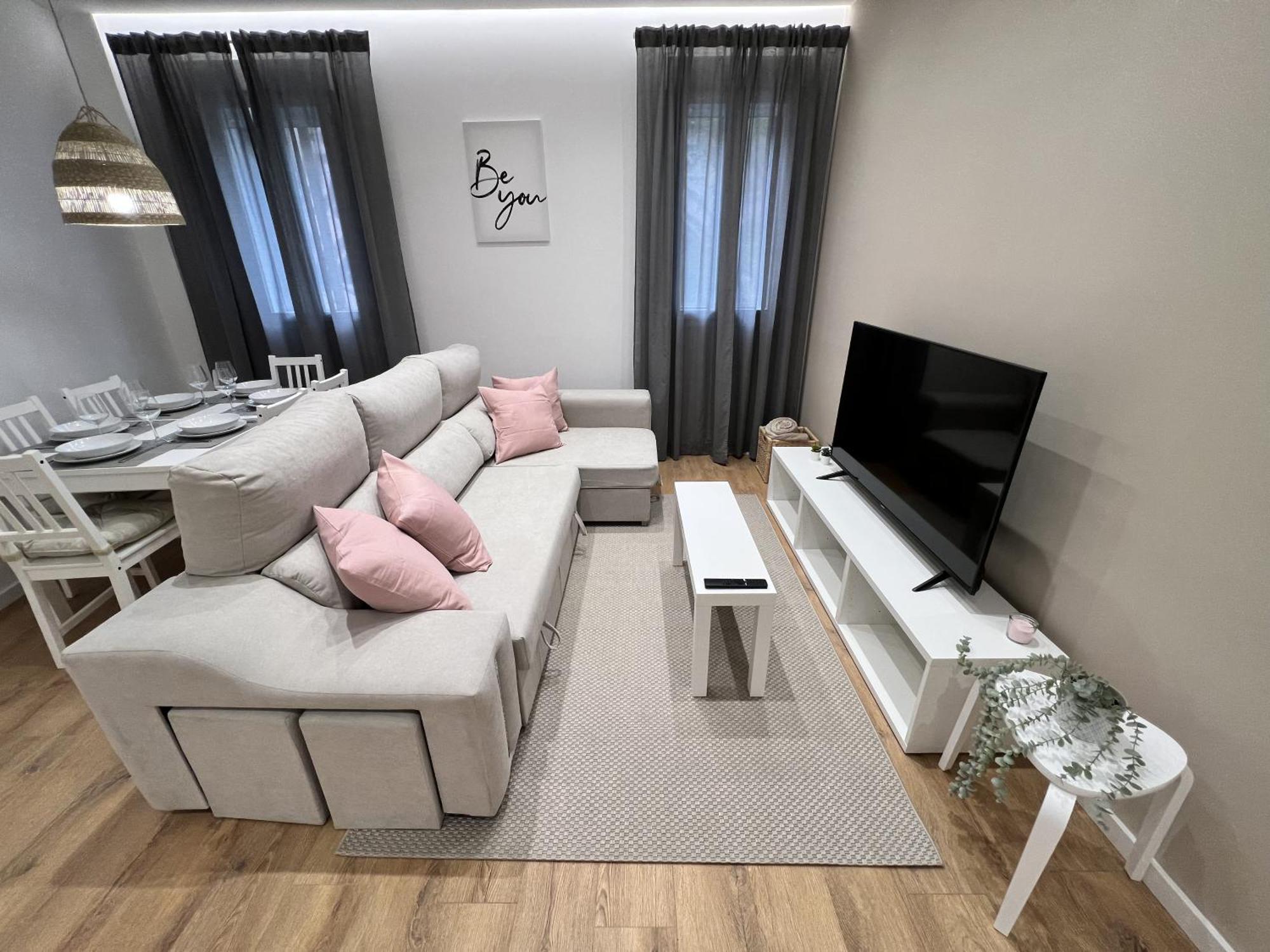 Apartamenticos Plaza Las Armas III سرقسطة المظهر الخارجي الصورة